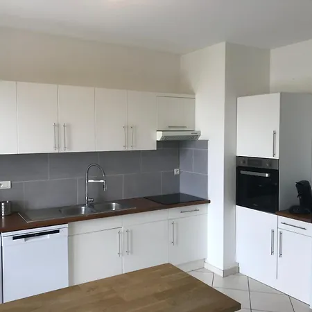 Villa Devant La Et La De Pontaillac, 4chambres 2 à 8 Personnes Royan