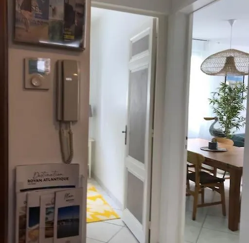 Devant La Et La De Pontaillac, 4chambres 2 A 8 Personnes