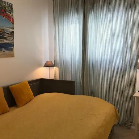 Devant La Et La De Pontaillac, 4chambres 2 A 8 Personnes *