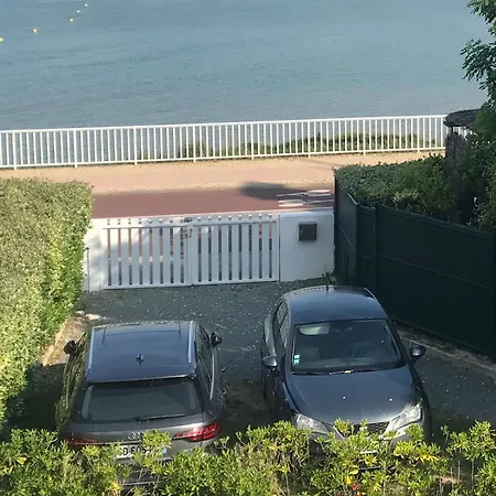 Villa Devant La Mer Et La Plage De Royan Pontaillac, 4Chambres 2 A 8 Personnes