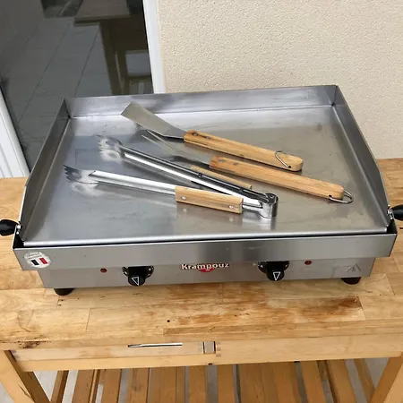 Devant La Et La De Pontaillac, 4chambres 2 A 8 Personnes * Royan