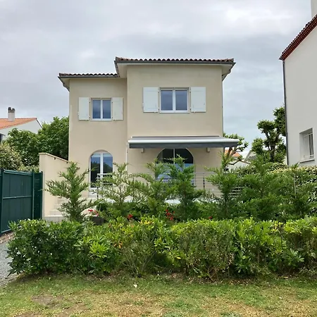 Devant La Et La De Pontaillac, 4chambres 2 à 8 Personnes Royan