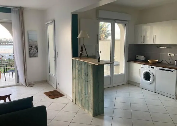 Devant La Et La De Pontaillac, 4chambres 2 à 8 Personnes * Royan