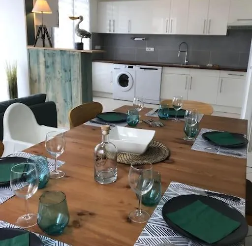 Devant La Et La De Pontaillac, 4chambres 2 à 8 Personnes Royan