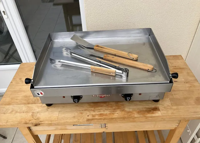 Devant La Et La De Pontaillac, 4chambres 2 à 8 Personnes * Royan