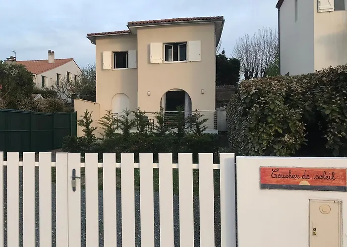 Devant La Et La De Pontaillac, 4chambres 2 à 8 Personnes *