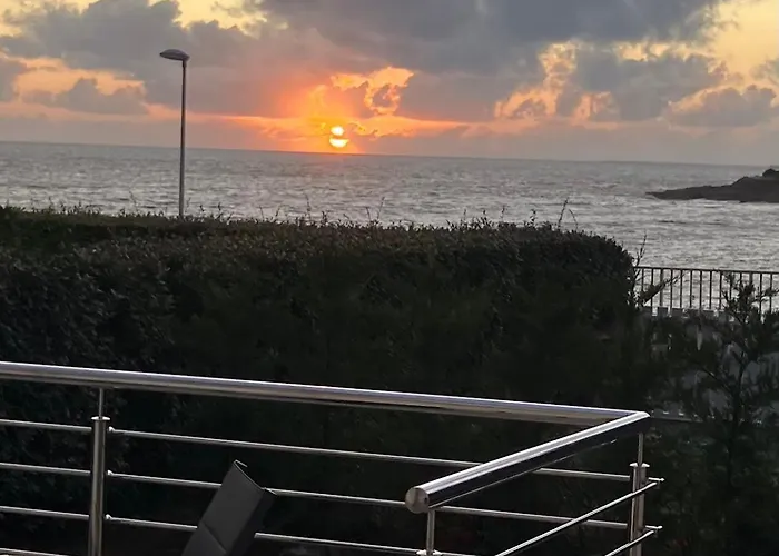 Villa Devant La Et La De Pontaillac, 4chambres 2 à 8 Personnes *